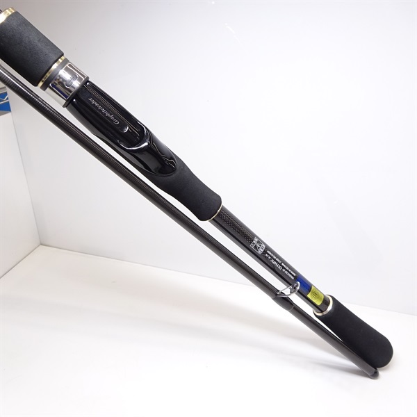 ２３カラマレッティＵＸ２２ＧＣＡＬＵＳ－７１０２Ｍ